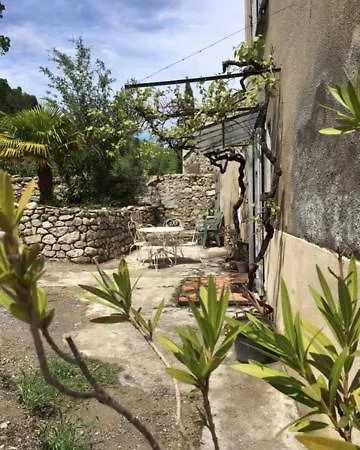 Holiday home La Maison Du Tilleul